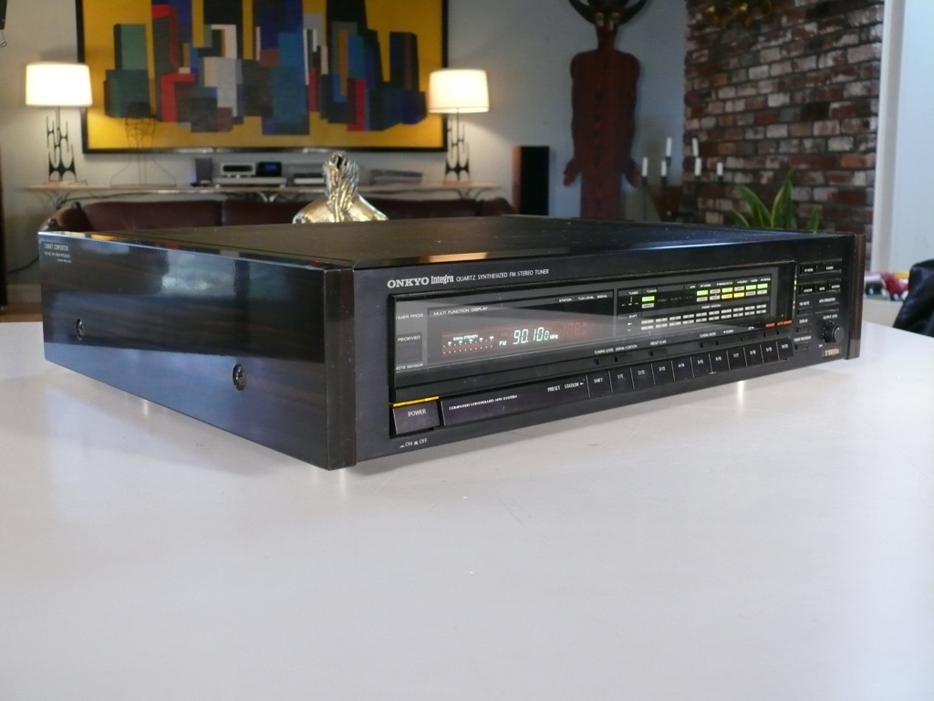 Audiophile Onkyo Integra Model T9090 II Quartz Synthesized FM Stereo